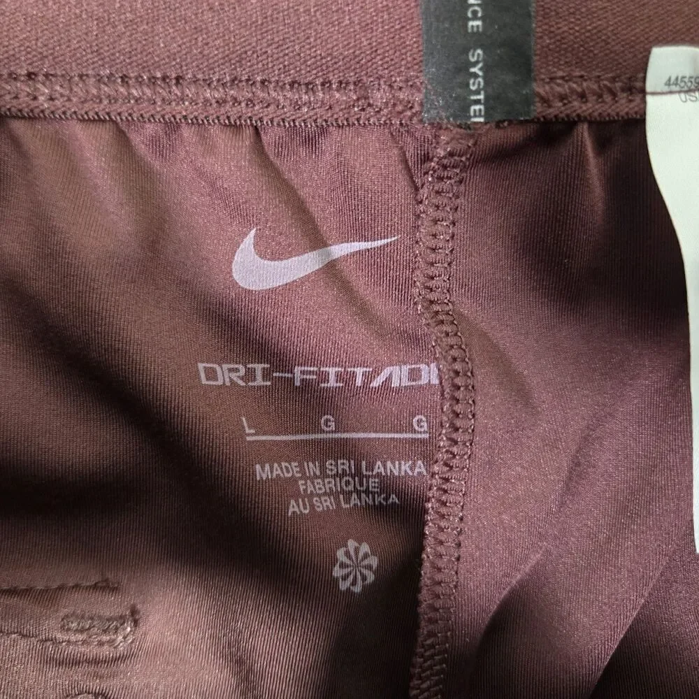 $100 Nike A.P.S Dri-FIT ADV Burgundy Versatile Shorts Mens Large FV8698-652 L